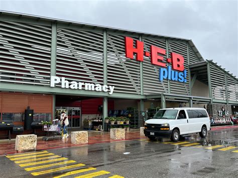 H-E-B plans to build another store on San Antonio's far West Side