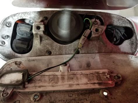 Peterbilt 389 Headlight Bulb Replacement Guide - The Weekend Mechanic