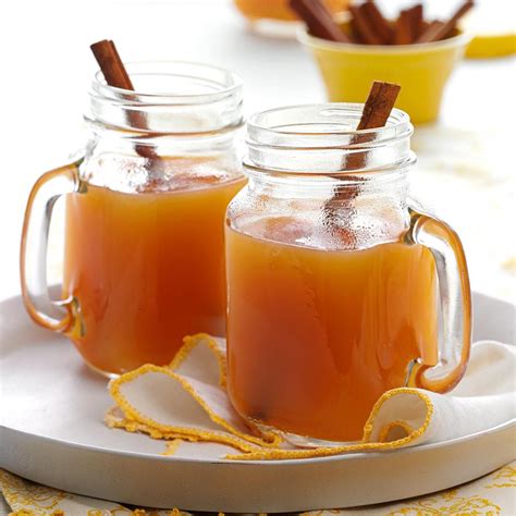 Hot Spiced Cider Recipe: How to Make It