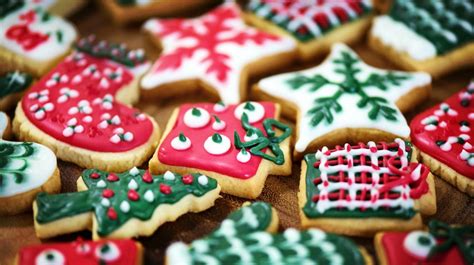 16 Favorite DIY Christmas Cookies | Best Christmas Cookie Recipes