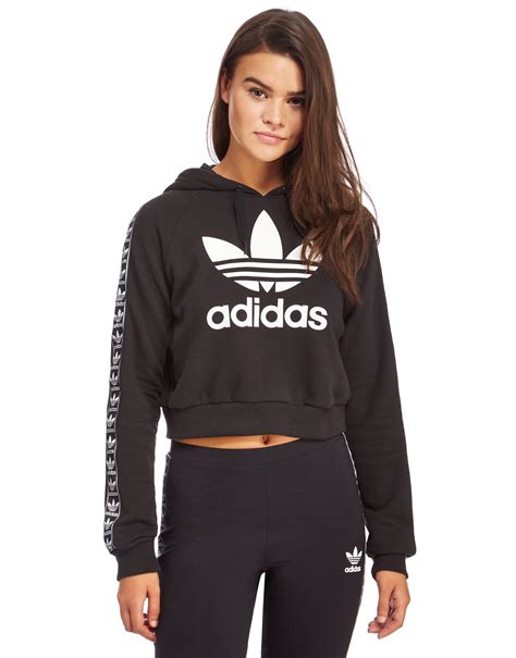 12 Simple Summer Adidas Outfits For Women You Must Try - Baby Fashion