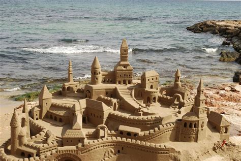 If you want to build the best sand castle on the beach, steal from this ...