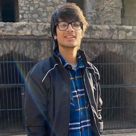 Sourav Joshi (Youtuber) Wiki, Biography, Age, Girlfriend, Images and Facts