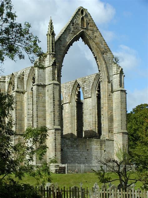 Bolton Abbey Ruins | Mike and Suzan Alexander