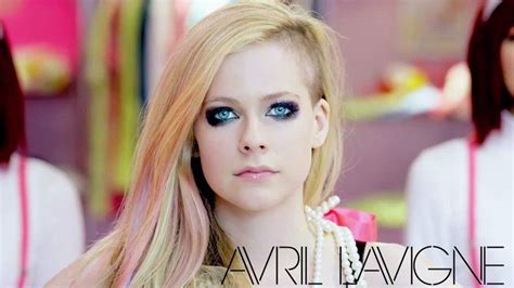 Avril Lavigne Hello Kitty Wallpaper by kiankarel010 on deviantART