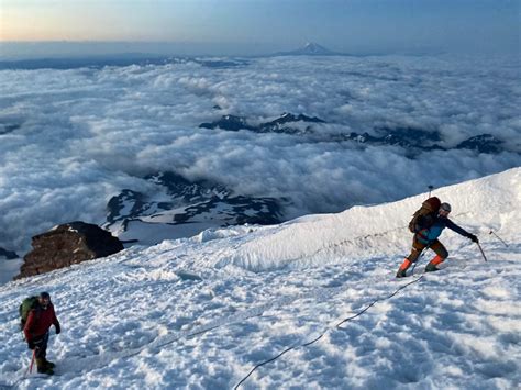 Hiking around the world: Mount Rainier National Park — The Hiking Club