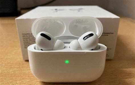 Airpods Pro with wireless charging – Zeesh Shop