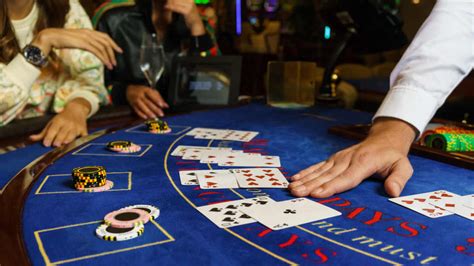 Blackjack Dealer Salary Revealed: Dream Job or Nightmare?