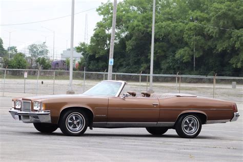 1972 Pontiac Grand Ville | Midwest Car Exchange