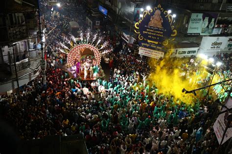 Pune: Ganpati Visarjan Procession Concludes After 30 Hours, One Less ...