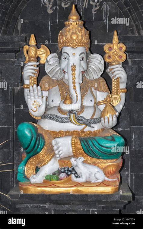 ganesh statue inside a temple close up detail Stock Photo - Alamy