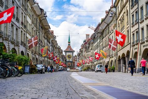 Discover the Zytglogge Clock Tower in Bern's Historic Heart ...