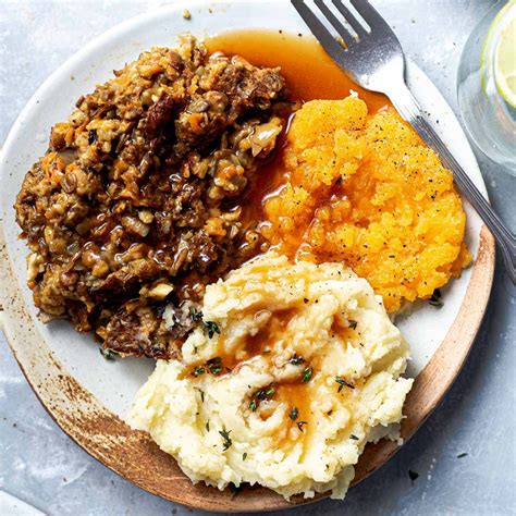 Vegan Haggis with Easy Ingredients - My Vegan Minimalist