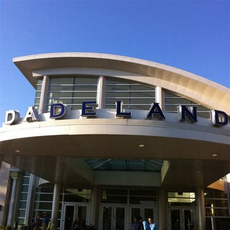 Dadeland Mall - 7535 N Kendall Dr - Miami