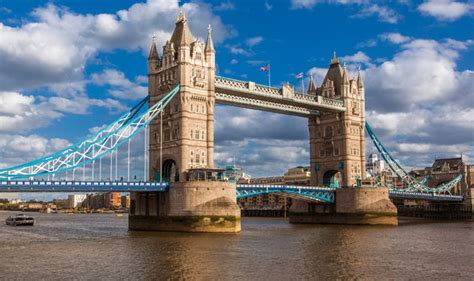 London's Tower Bridge evacuated as ambulances called | UK | News ...