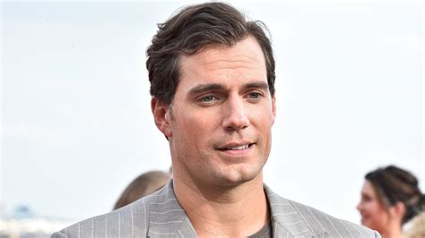 Henry Cavill: British actor will not return as Superman - BBC News