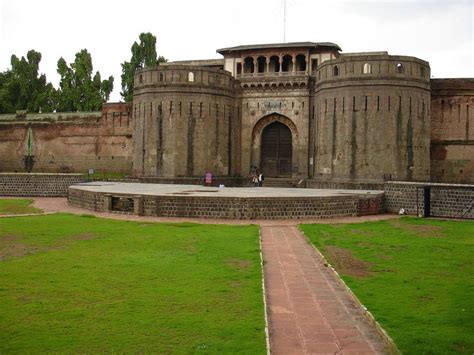 Shaniwar Wada Fort, Pune - Timings, History, Best Time to Visit