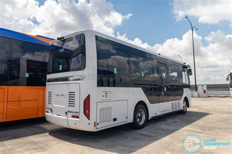 Zhongtong LCK6750EVG | Land Transport Guru