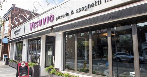 Vesuvio restaurant in Toronto is having a massive liquidation sale