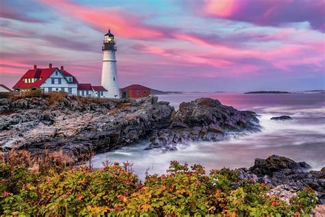 Cape Elizabeth Lighthouse - Portland Head Light in Maine Photograph by ...