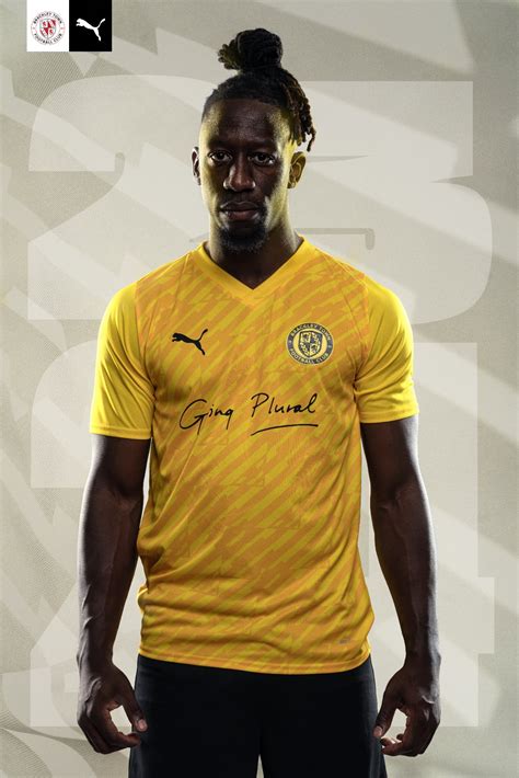 Brackley Town 2023-24 Away Kit