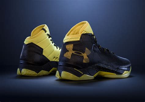 Under Armour Curry 2.5 Black Taxi - Sneaker Bar Detroit