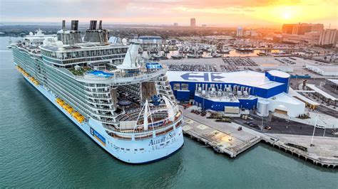 Royal Caribbean Opens Brand-New Cruise Terminal in Galveston