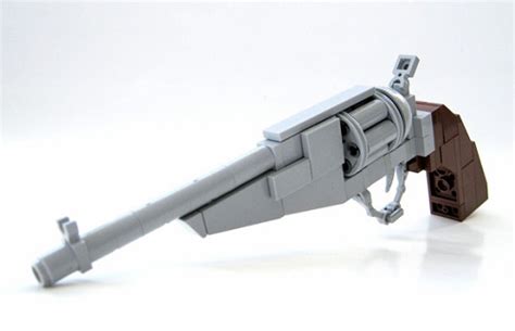 Revólver Remington 1858 hecho con LEGO | geekalia.com