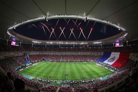 Los 10 mejores estadios de la liga mexicana | Chivas wallpaper, Chivas ...