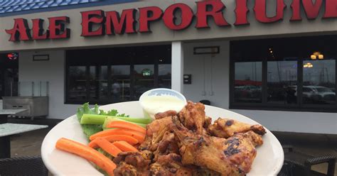 Ale Emporium bringing its 'best wings' to Greenwood