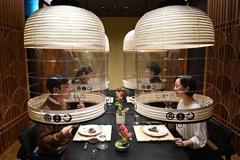 Tokyo hotel offers meals to guests shielded under lanterns | The Asahi ...