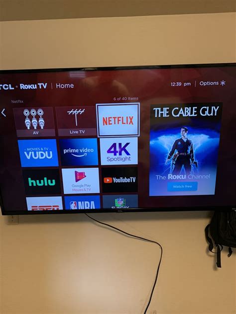 55 inch TCL Roku TV with wall mount for Sale in Puyallup, WA - OfferUp