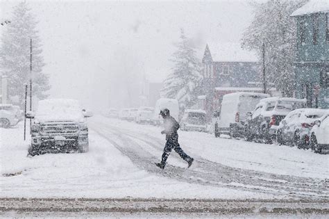 Colorado snow: Blizzard conditions expected to hit state Monday