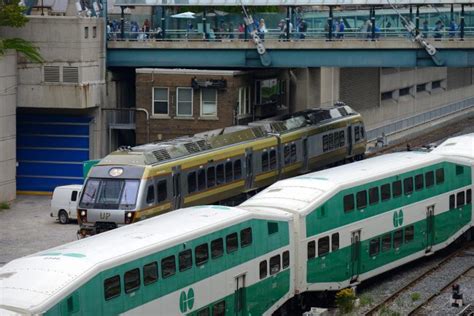 GO Train service to be expanded on Lakeshore corridor and UP Express ...