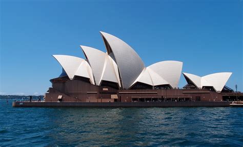 File:Sydney Opera House from Circular Quay.jpg - Wikimedia Commons