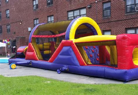 Bounce House Rentals, New York | Clowns.com