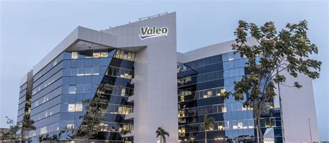 Our presence, activities and job offers in Egypt | Valeo