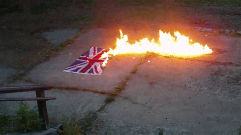 British Flag Burning/Exploding July 4th Team America - YouTube