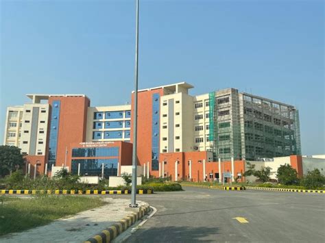 10 Best Cancer Hospitals In Punjab