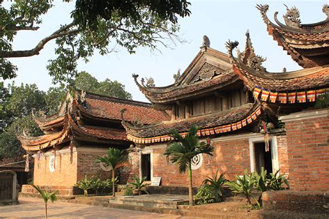 Tay Phuong Pagoda - Hanoi Local Tour