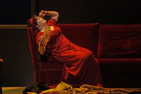 Tosca Synopsis: The Story of Puccini's Famous Opera