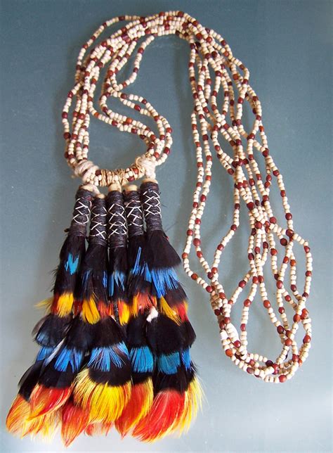 Necklace - Papua New Guinea - Ethnic Jewels Magazine