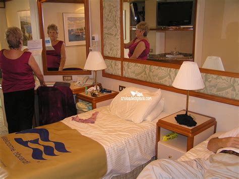 Diamond Princess Mini-Suite Stateroom