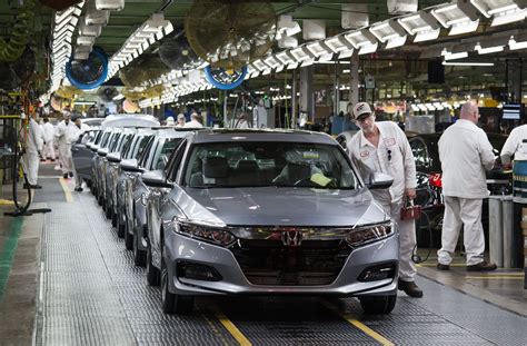 Honda to recall 200,000 hybrid vehicles made in China