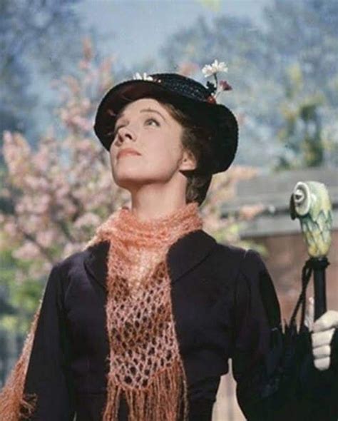 Pin by Lynn on Poppins | Julie andrews mary poppins, Mary poppins, Mary ...