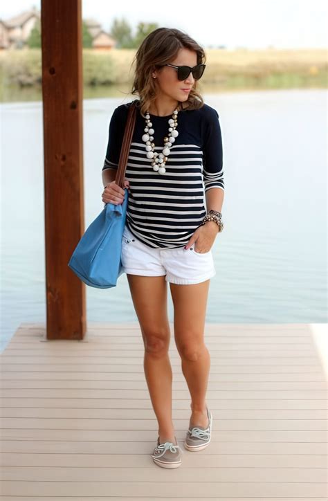 21 Stunning White Shorts Outfits For This Season - Styleoholic