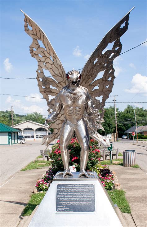 The Tale of Mothman – NIGHTMARES NOOK