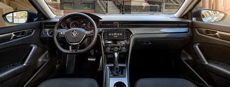 2021 Volkswagen Passat Interior | Auffenberg Volkswagen