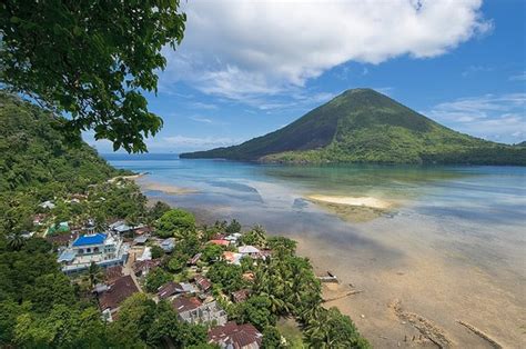 Ambon Island, Moluccas - Maluku Tourism