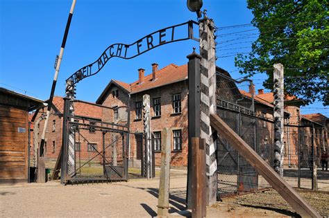 Visitez le camp de concentration d'Auschwitz-Birkenau